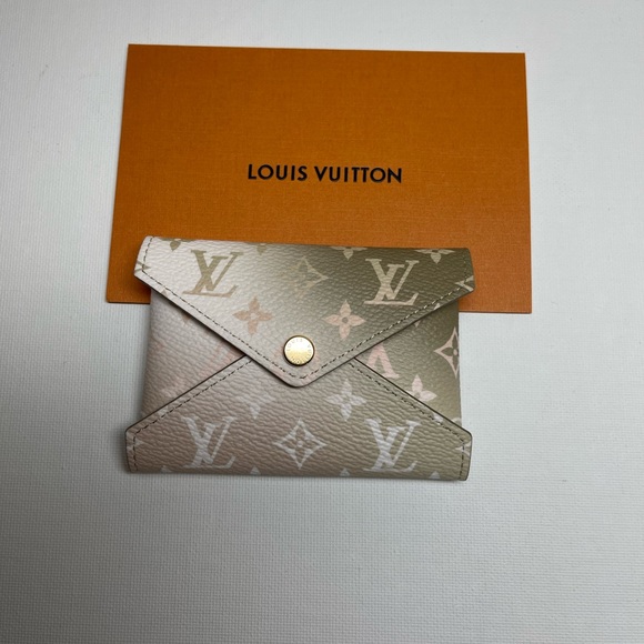 Louis Vuitton Handbags - Louis Vuitton Kirigami pouch